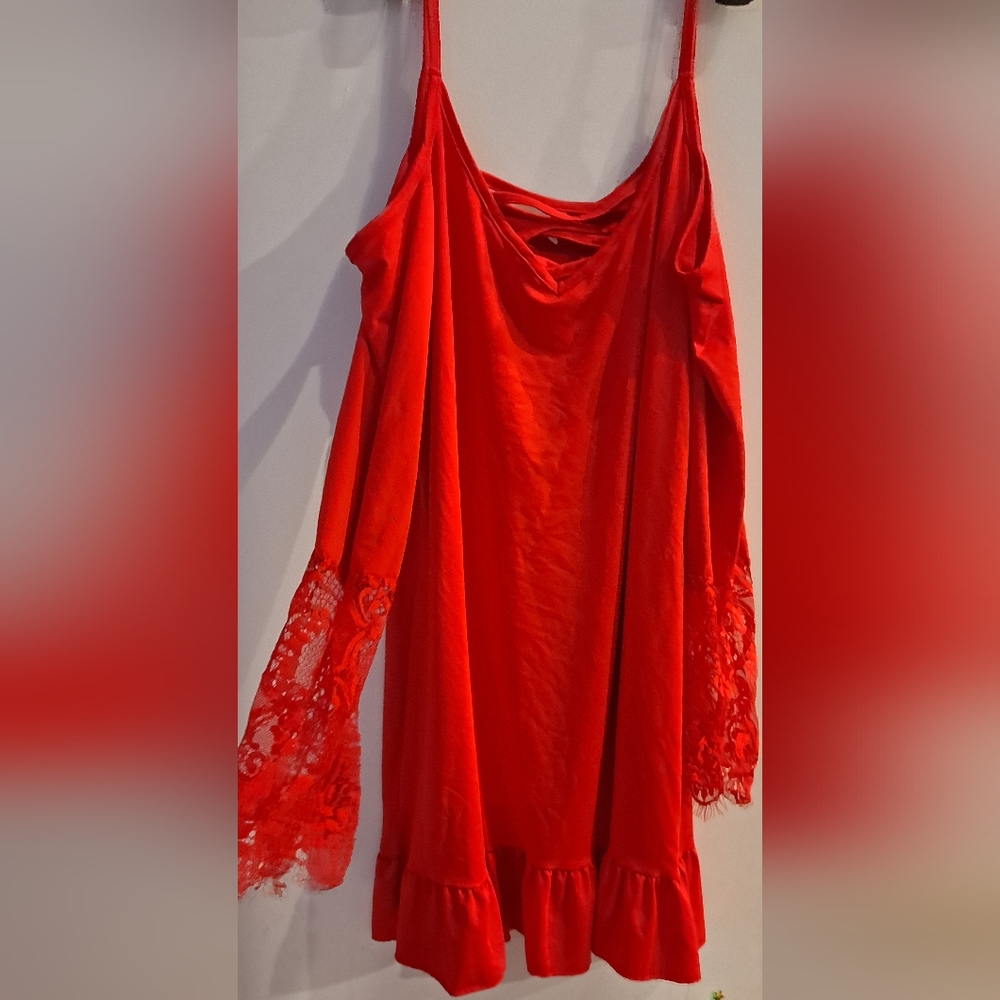 Red cold should lace dress/shirt